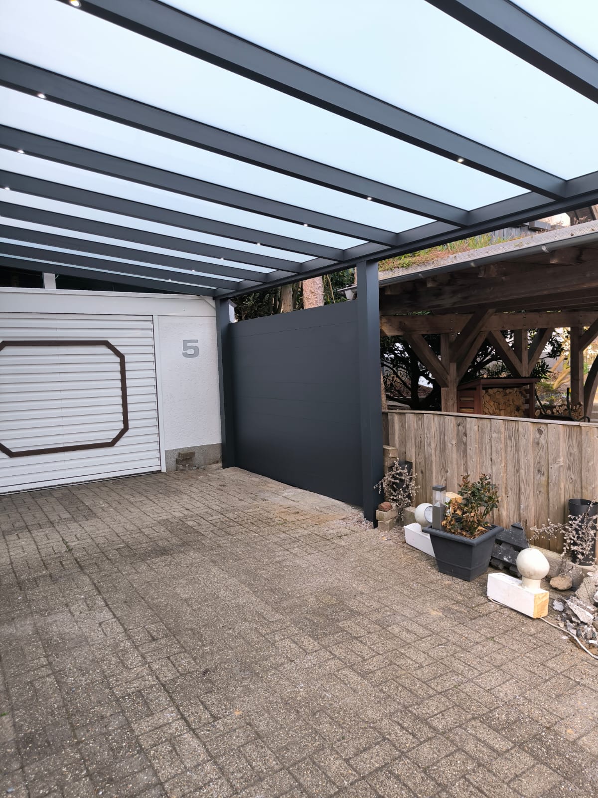 Carport